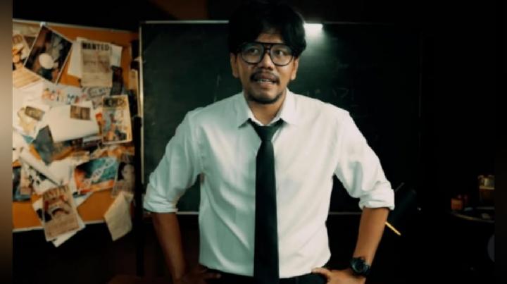 https://tempolitik.com/profil-ferry-irwandi-dari-pns-hingga-suara-kritikus-generasi-digital