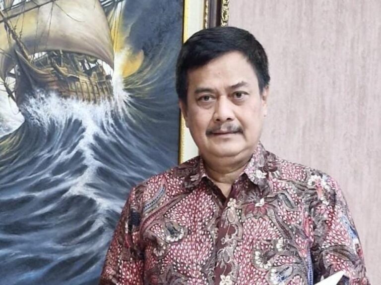 https://tempolitik.com/dwiarso-budi-santiarto-terpilih-sebagai-wakil-ketua-ma-bidang-non-yudisial-kepercayaan-atas-rekam-jejak-profesional