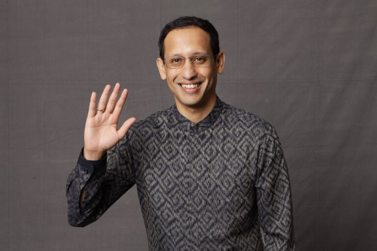 https://tempolitik.com/gempar-4-september-menjadi-malam-penentuan-nadiem-makarim-resmi-ditetapkan-tersangka-korupsi-chromebook